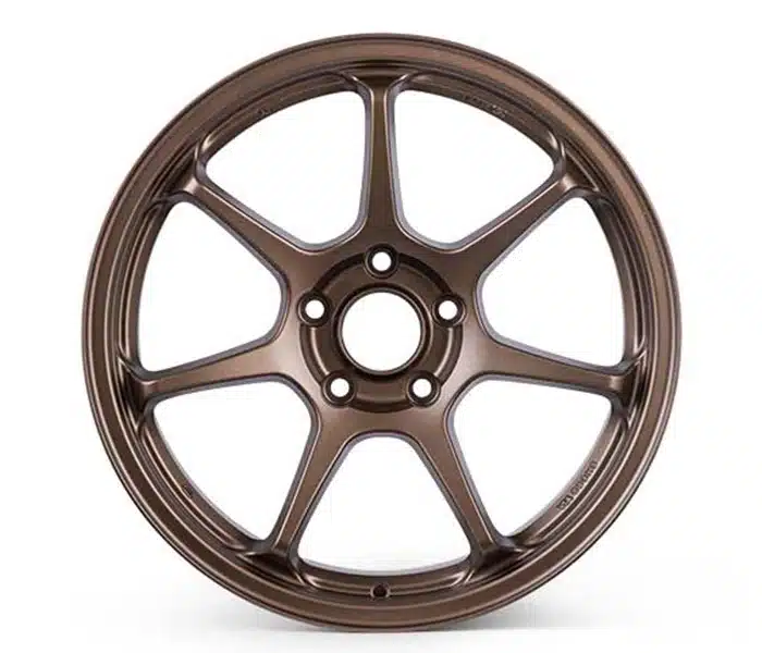 Alloy wheel with background removal