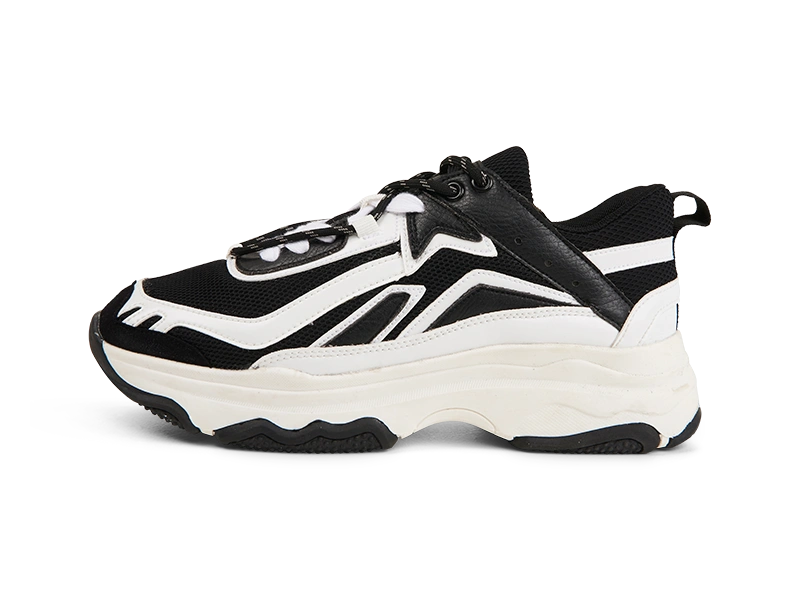 Black and white sneaker prepared for e-commerce editing