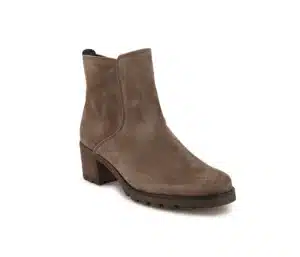 Brown Ankle Boot Clipping Path Service