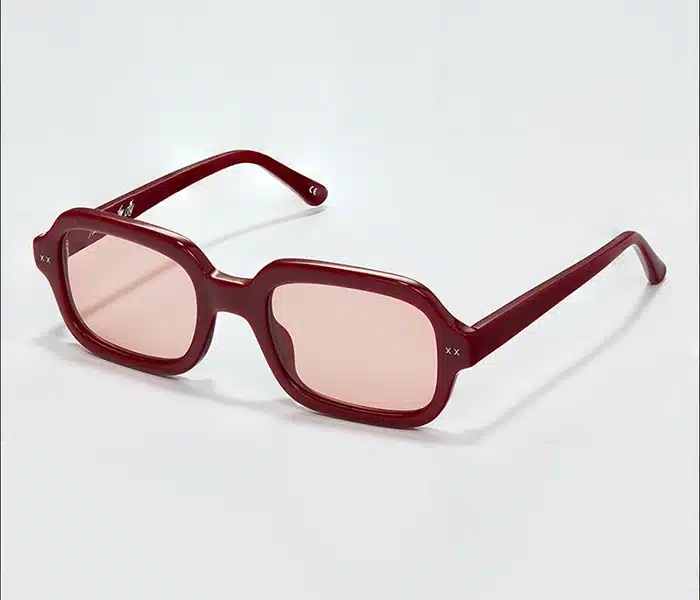 Red eyeglasses before background removal