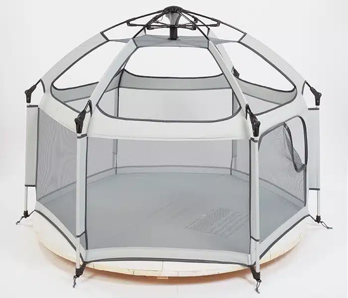Wire dome light with background removal